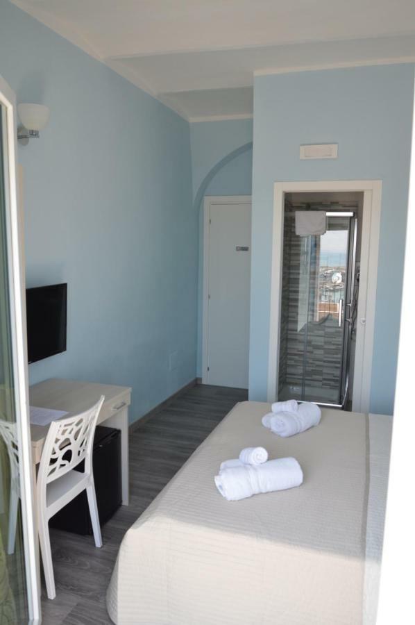 La Gemma Nel Borgo B&B Termoli Bagian luar foto